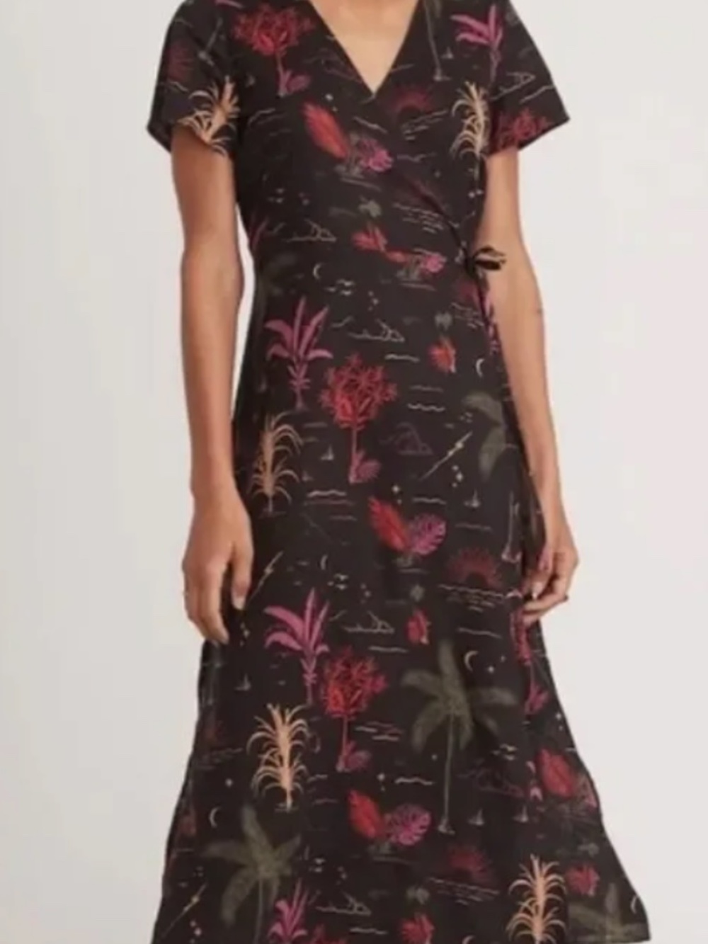 Marine Layer Emlyn Midi Wrap Dress | Midnight Palms | Size M